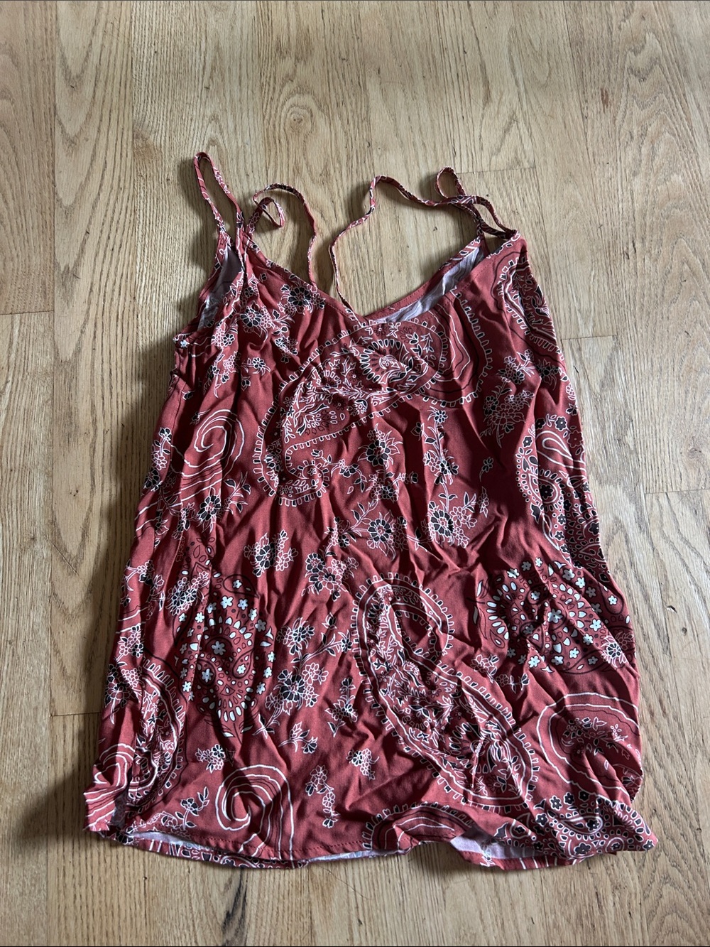 Women’s Paisley Print Tank Top - Burnt Orange